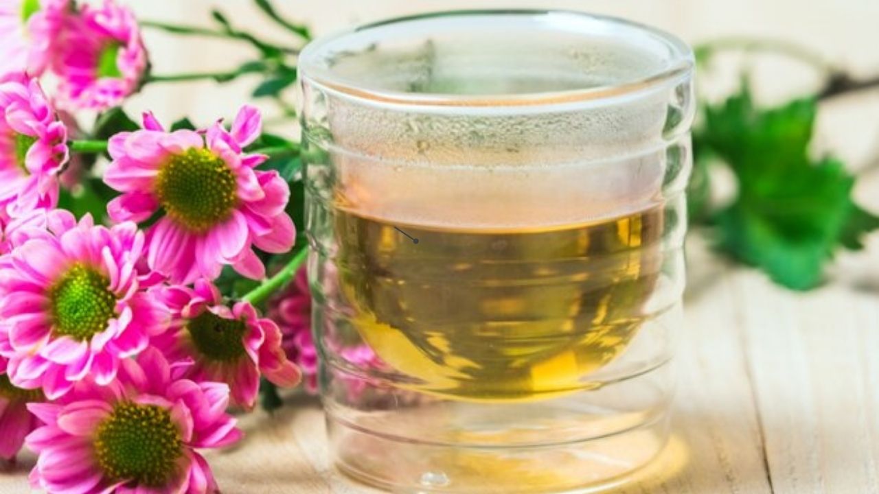 Harmony with herbals: Mixing Organic Chamomile with herbs